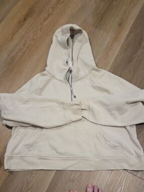 lululemon athletica Cream Half-Zip Pullover Hoodie Crop